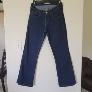 LEVIS Strauss high-low rise boot cut jean size 6 / medium curvy
